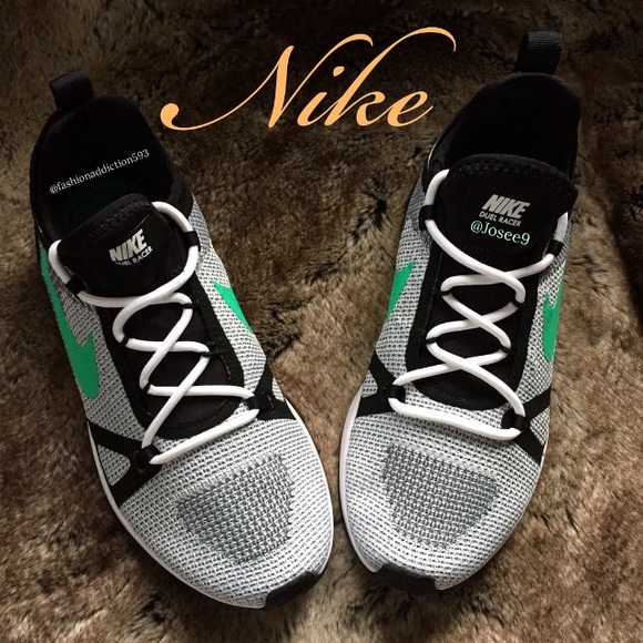 Nike Duel Racer women's black white shoes sneakers - Picture 5 of 5